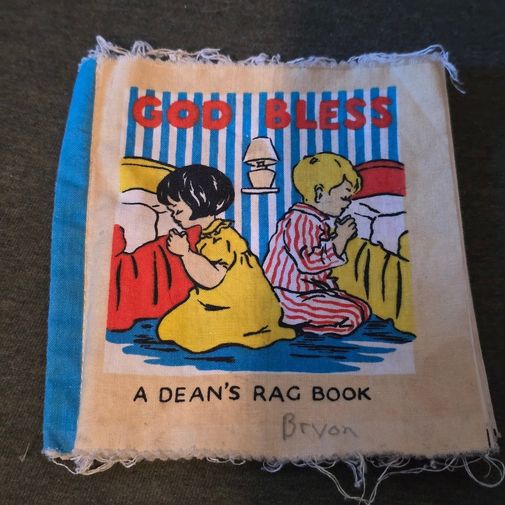 Dean's Rag Book God Bless OS Cloth Book Unisex Multicolor Vintage Frayed British